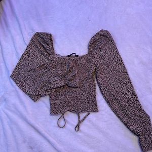 NEVER WORN, Xs Hesperus cheetah print top.